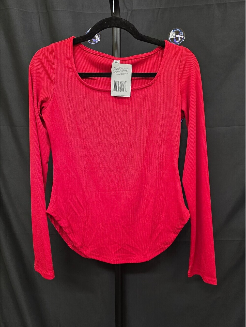 WOMEN’S SLIM‑FIT RIB KNIT SCOOP‑NECK LONG SLEEVE BASIC TEE RED M